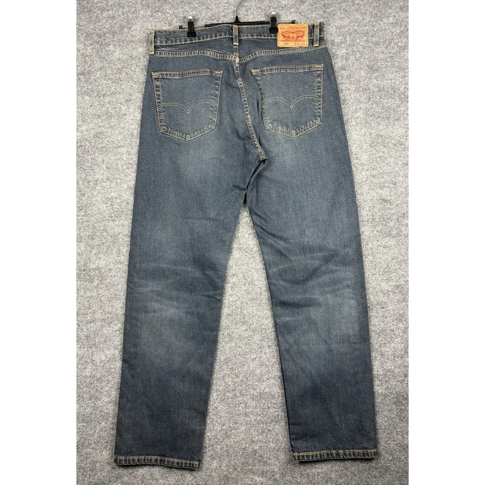 Levis levis 505